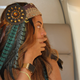 Beyoncé, luciendo un estilismo con plumas y Apple Watch. Foto: Beyoncé